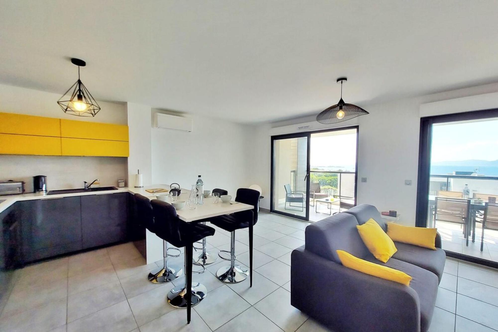 NEW ! - Duplex KIARA - plage à pied - terrasse - WIFI - Clim Pietrosella Exterior foto